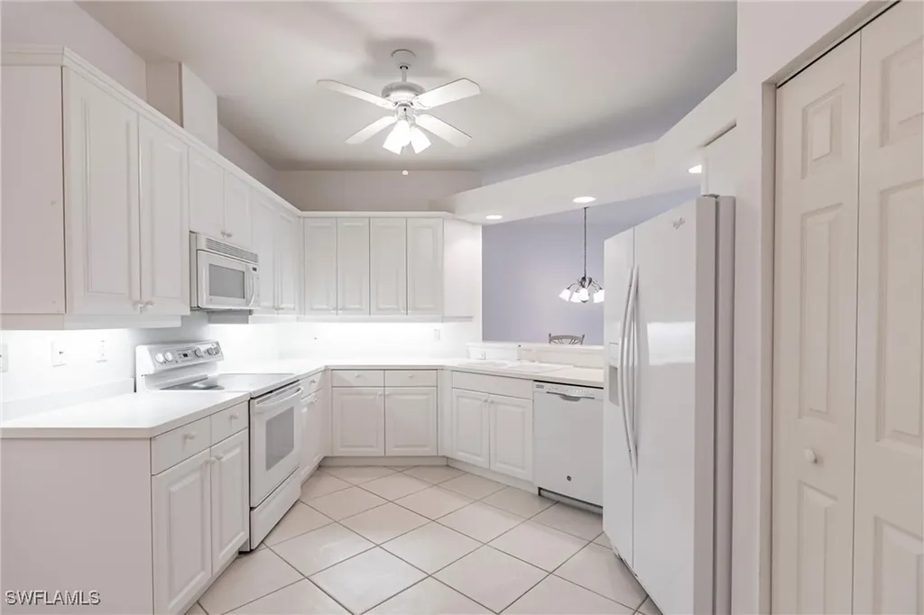 1600 Clermont Drive Naples FL 34109