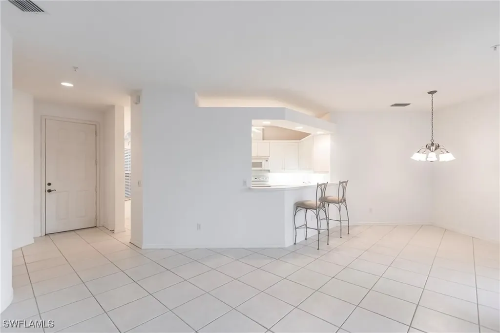 1600 Clermont Drive Naples FL 34109