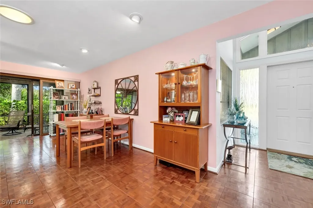 601 Carica Road Naples FL 34108