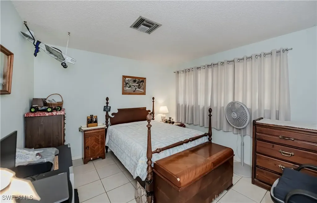 1038 Seminole Circle Moore Haven FL 33471