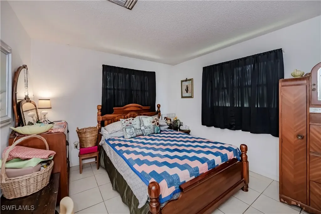1038 Seminole Circle Moore Haven FL 33471
