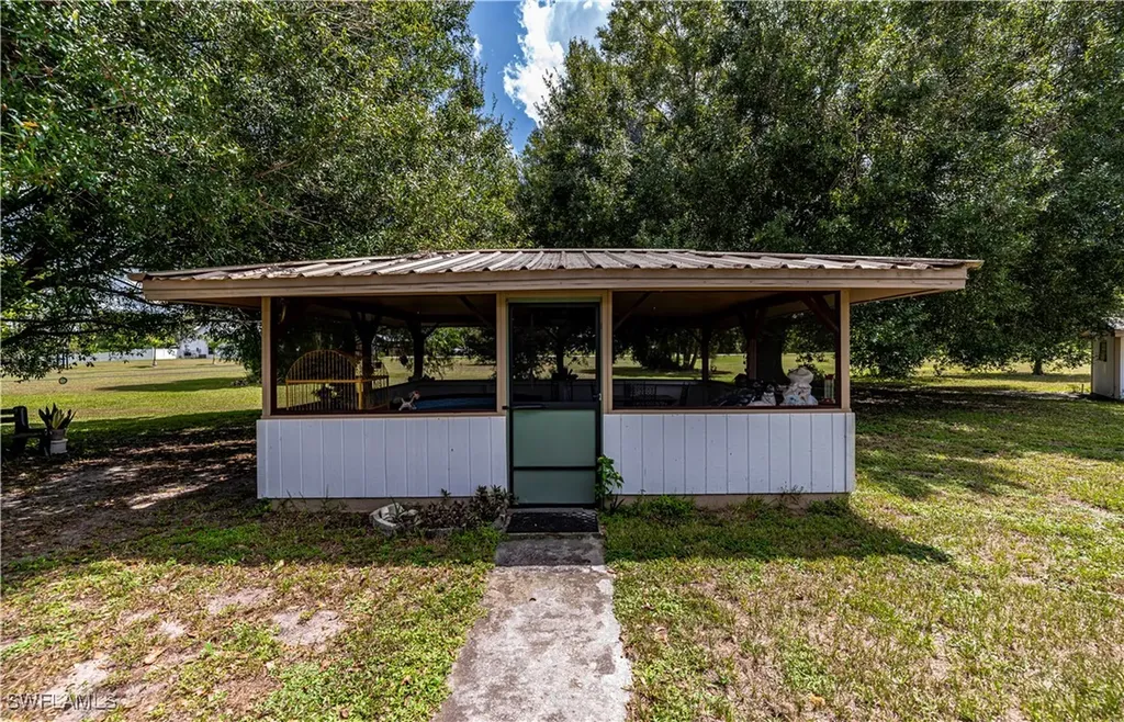 1038 Seminole Circle Moore Haven FL 33471