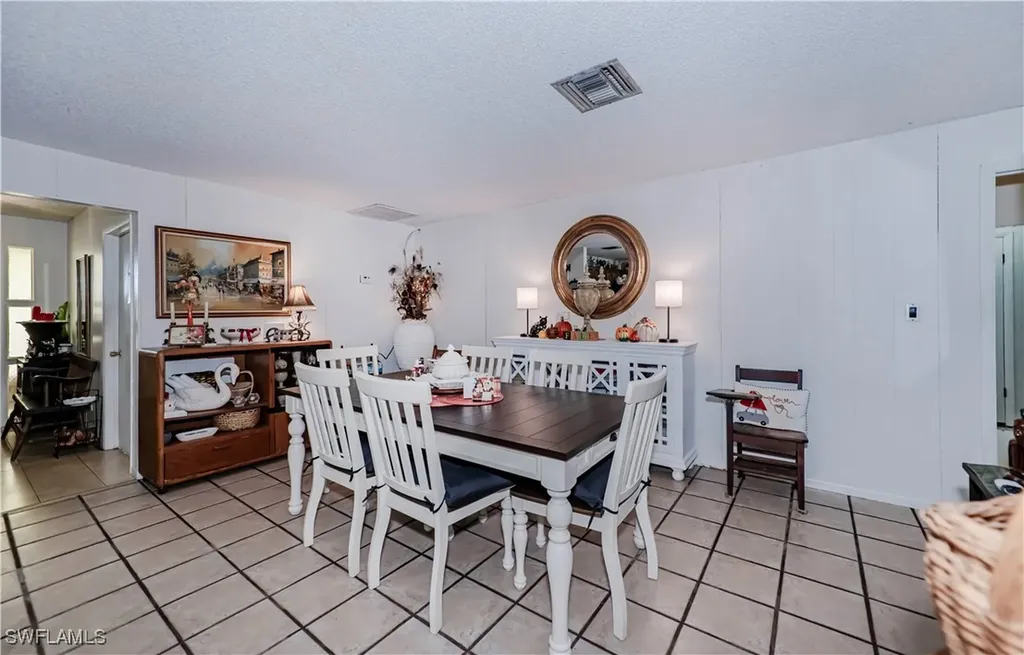 1038 Seminole Circle Moore Haven FL 33471