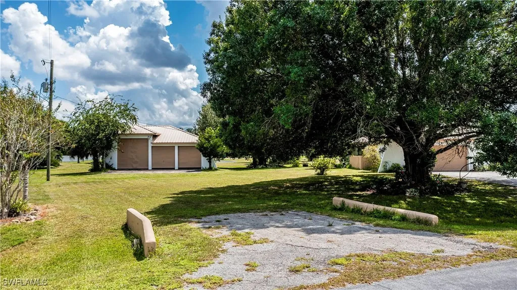 1038 Seminole Circle Moore Haven FL 33471