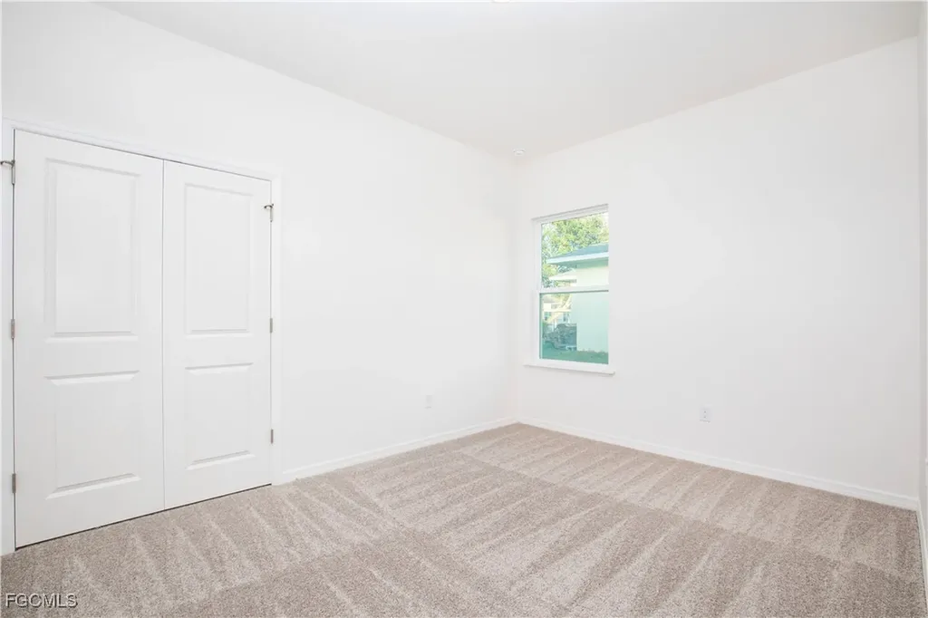617 SE 3rd Terrace Cape Coral FL 33990