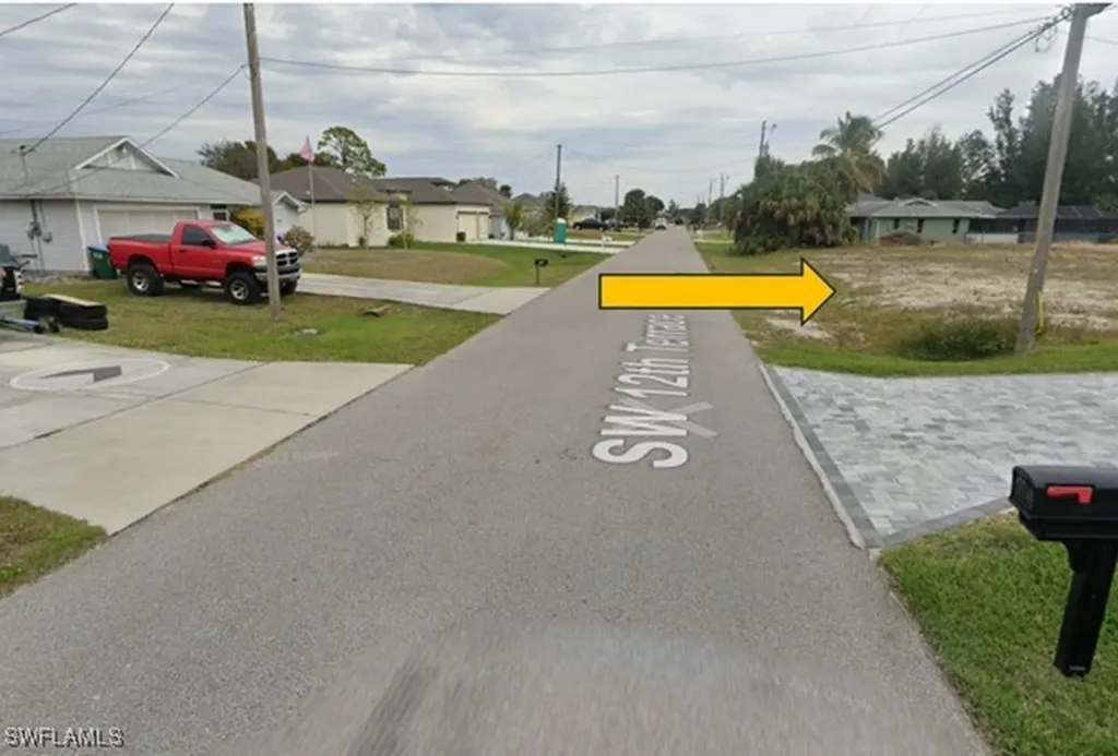 640 SW 12th Terrace Cape Coral FL 33991