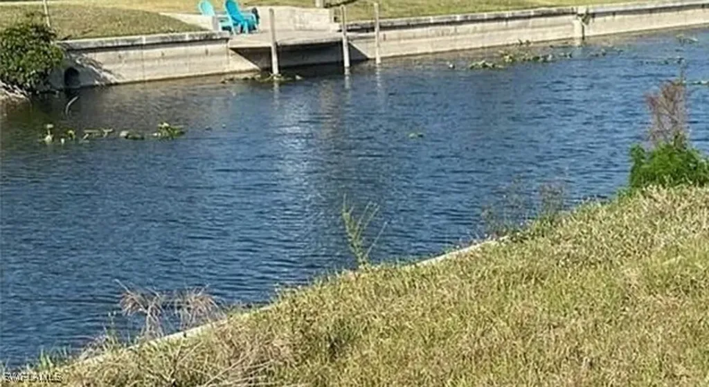 640 SW 12th Terrace Cape Coral FL 33991