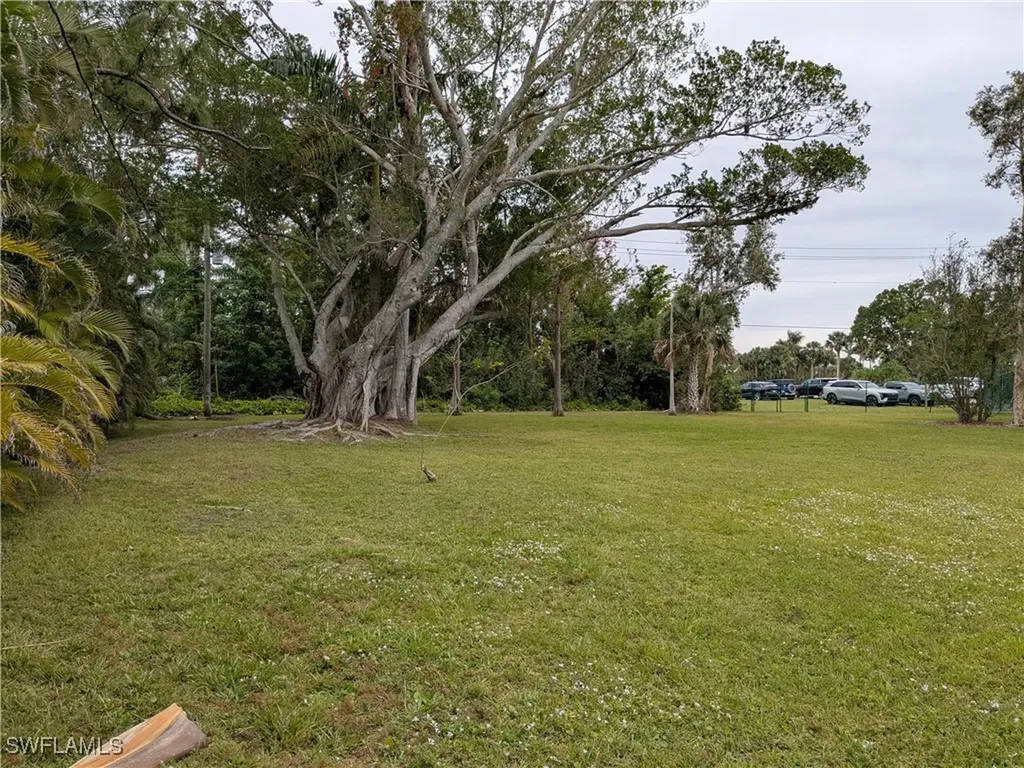 6759 Winkler Road Fort Myers FL 33919