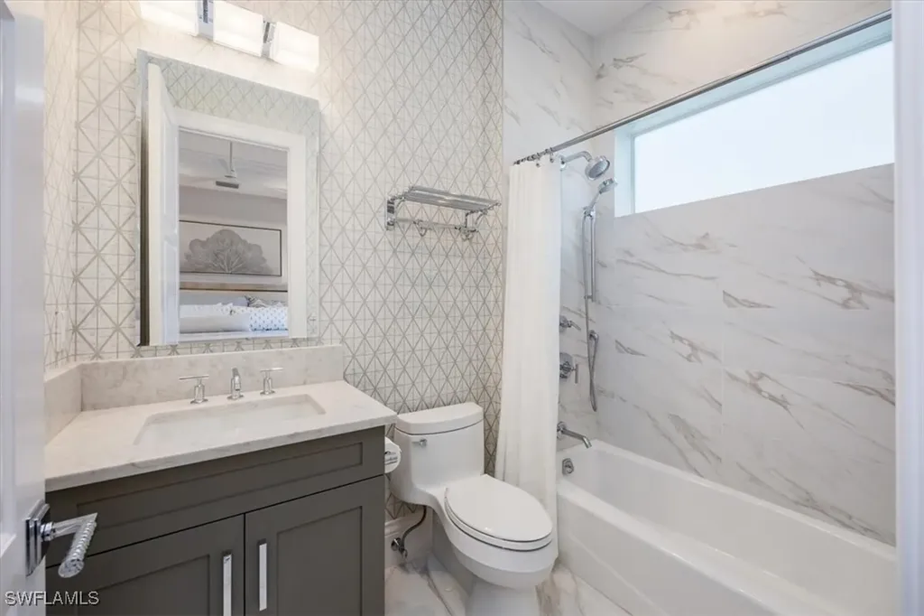 6839 Mangrove Avenue Naples FL 34109