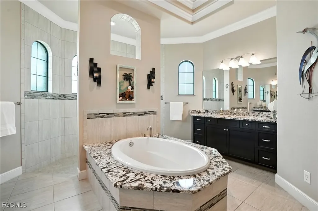5314 Del Monte Court Cape Coral FL 33904