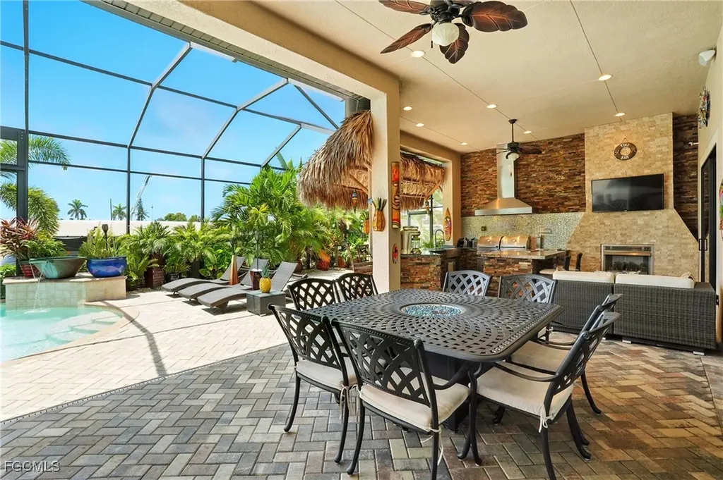 5314 Del Monte Court Cape Coral FL 33904
