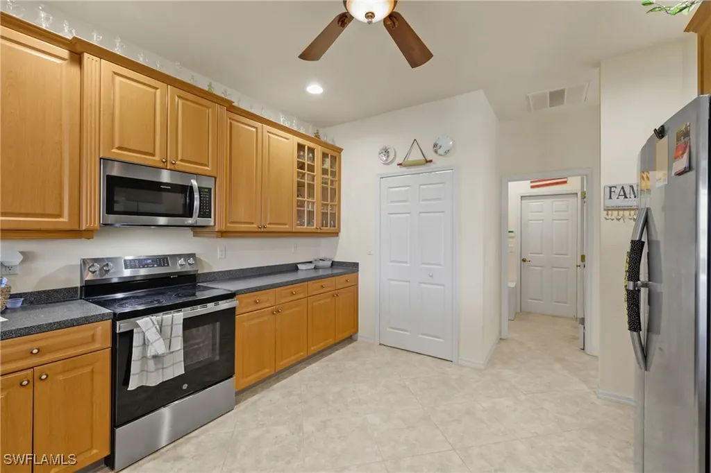 11486 Royal Tee Circle Cape Coral FL 33991