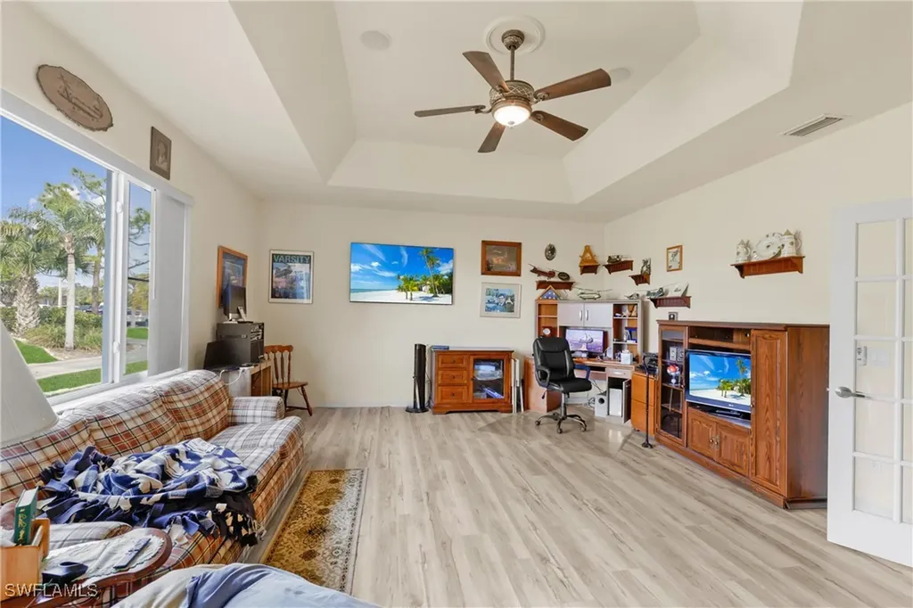 11486 Royal Tee Circle Cape Coral FL 33991