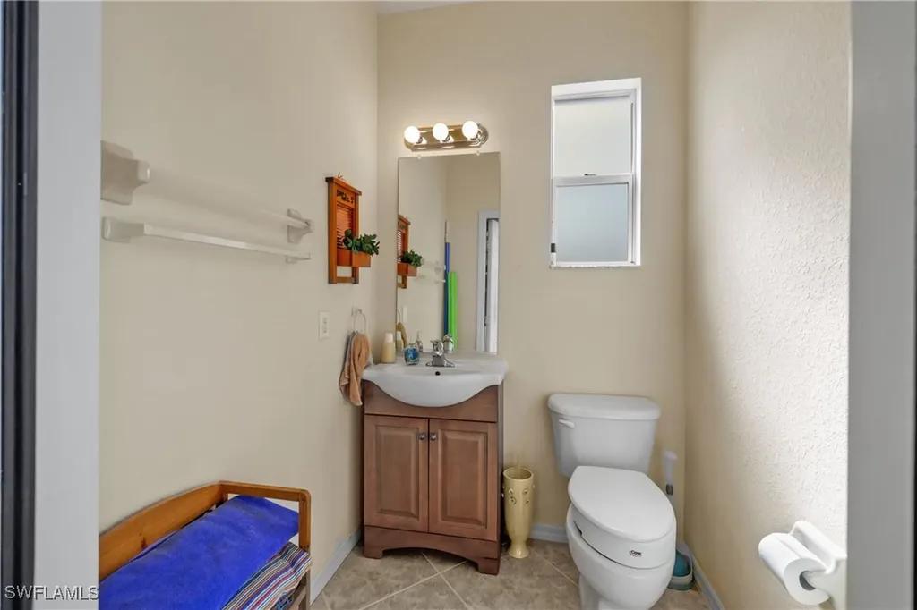 11486 Royal Tee Circle Cape Coral FL 33991