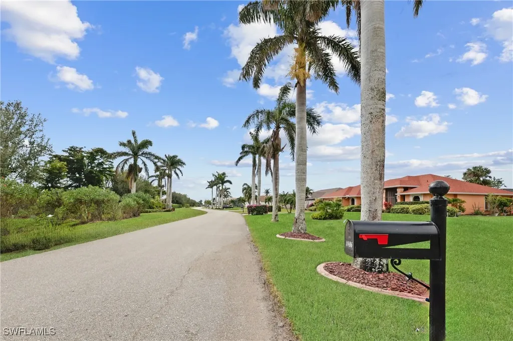 11486 Royal Tee Circle Cape Coral FL 33991