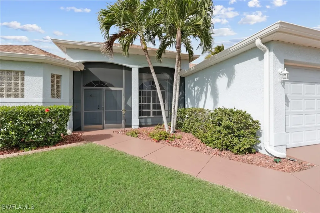 11486 Royal Tee Circle Cape Coral FL 33991