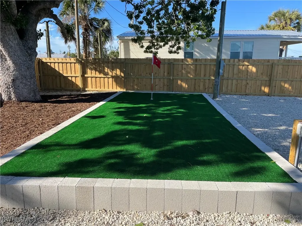 5109 Flamingo Drive St. James City FL 33956