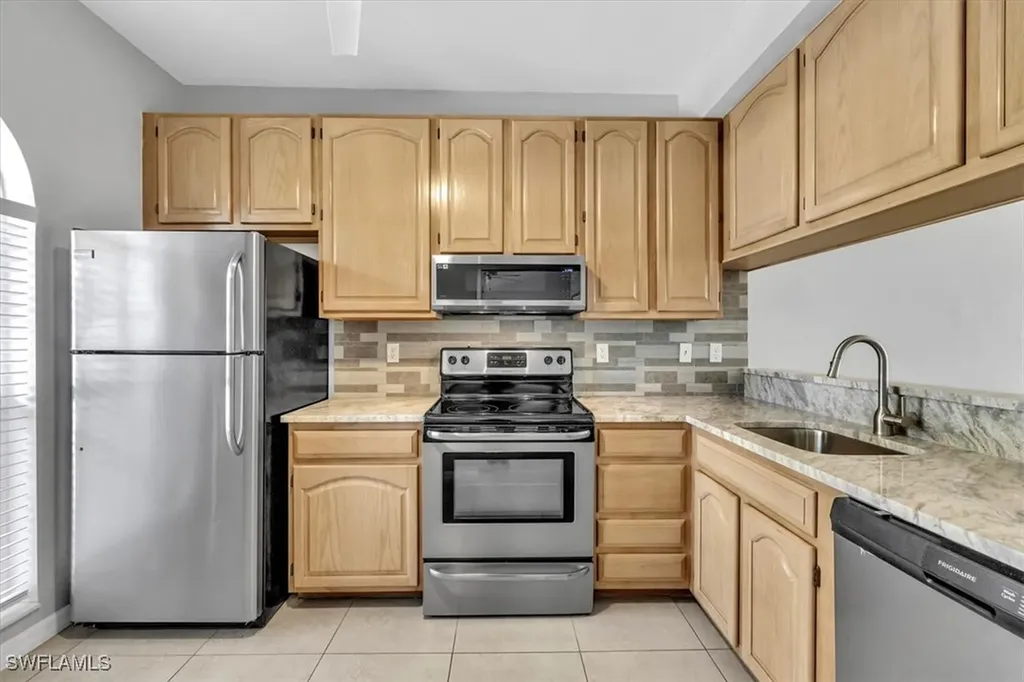 8161 Twelve Oaks Circle Naples FL 34113