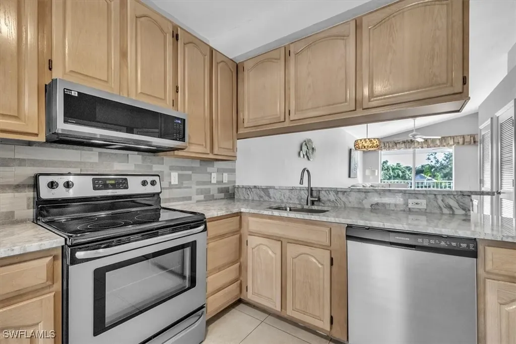 8161 Twelve Oaks Circle Naples FL 34113