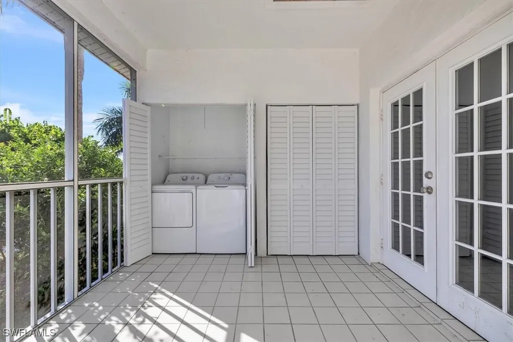 8161 Twelve Oaks Circle Naples FL 34113
