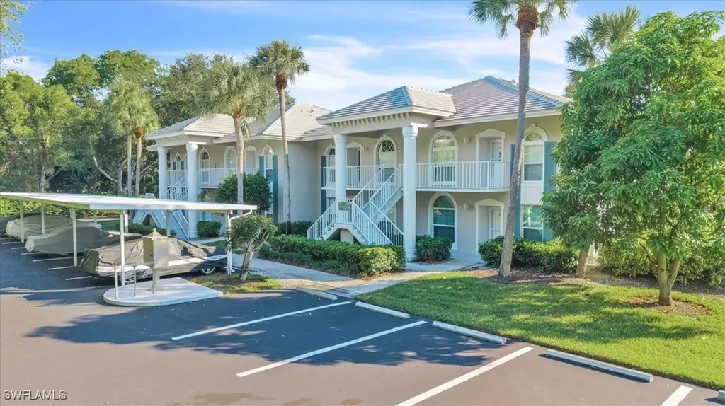 8161 Twelve Oaks Circle Naples FL 34113