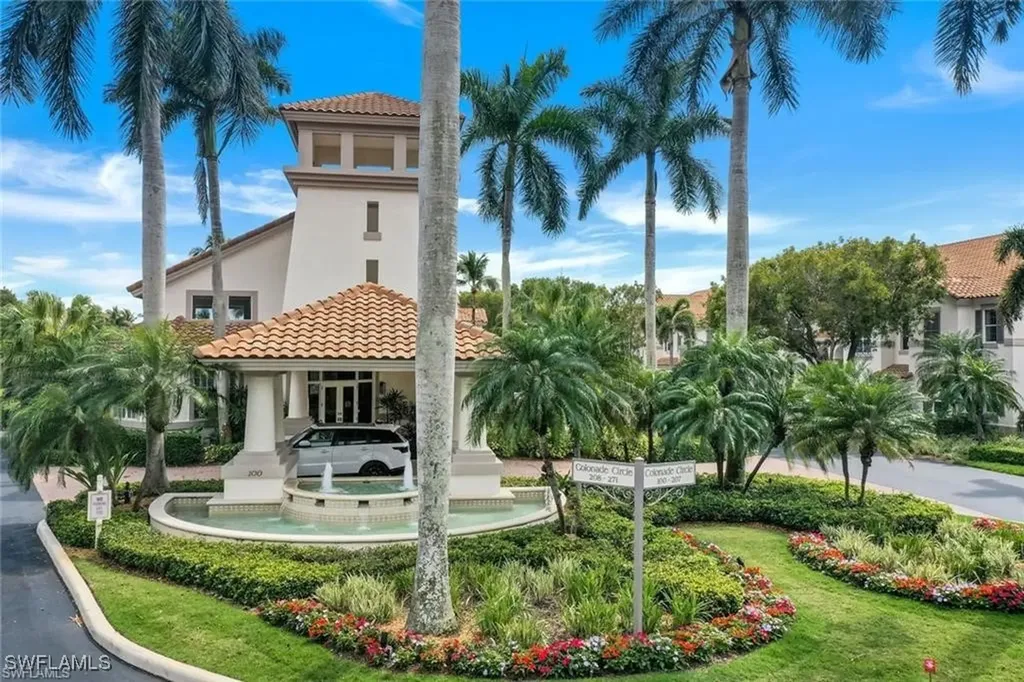 269 Colonade Circle Naples FL 34103