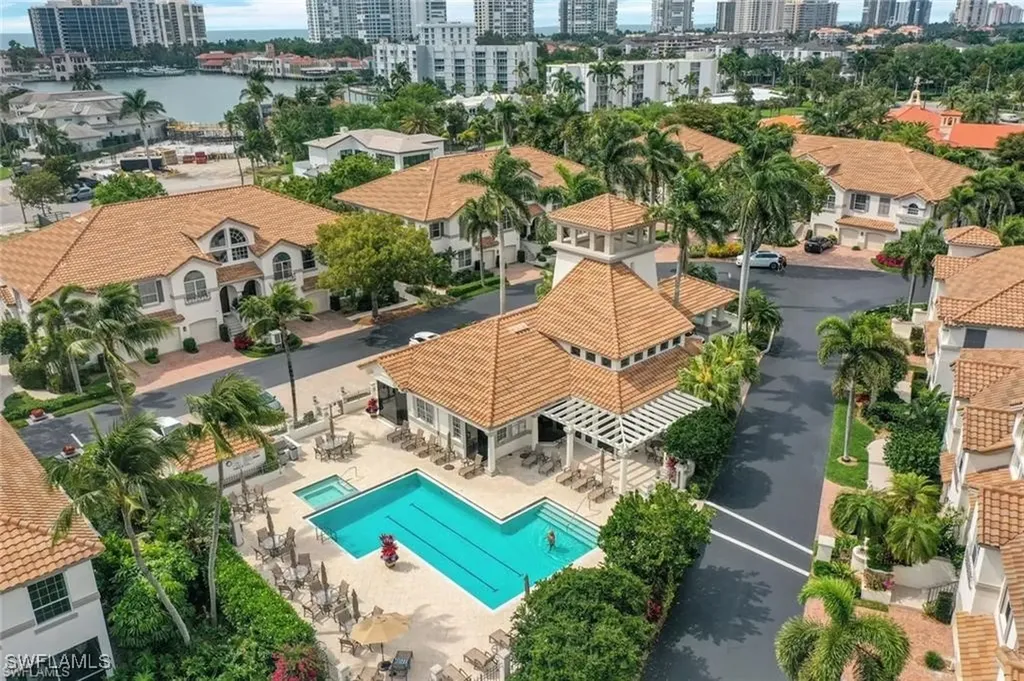 269 Colonade Circle Naples FL 34103