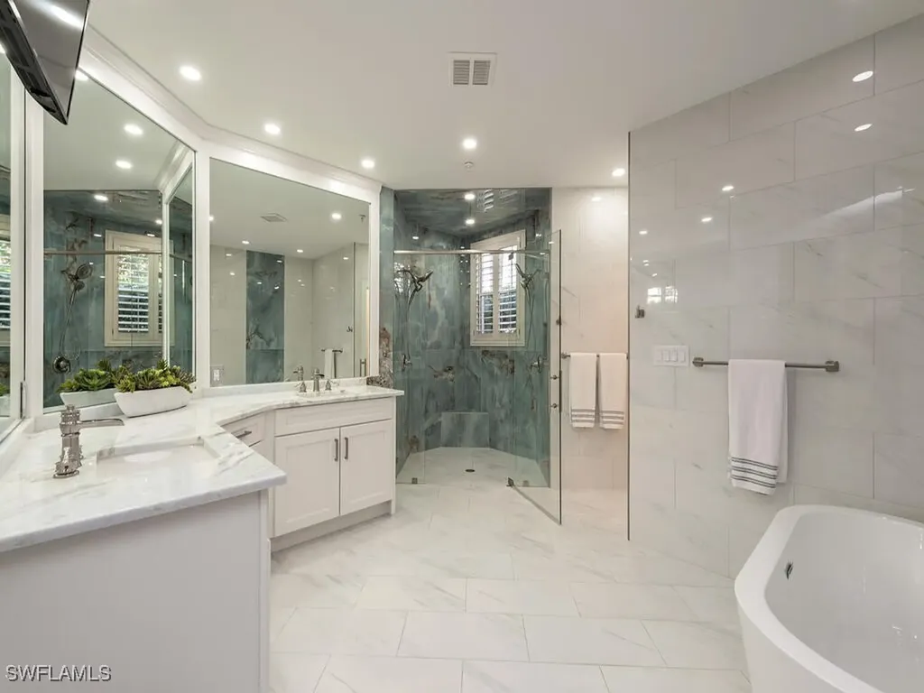 269 Colonade Circle Naples FL 34103