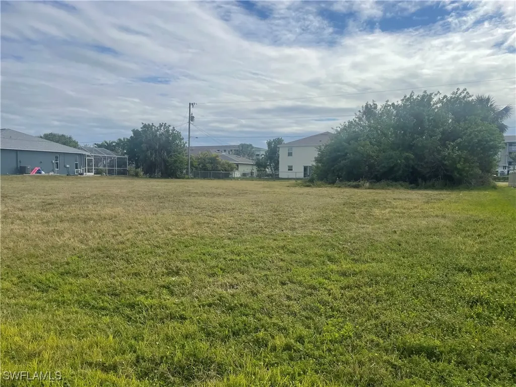 1816 SW 36th Terrace Cape Coral FL 33914