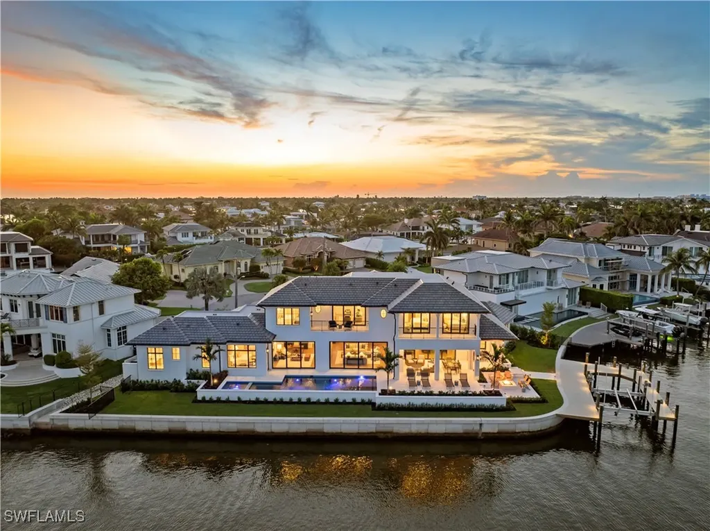 2375 Snook Drive Naples FL 34102