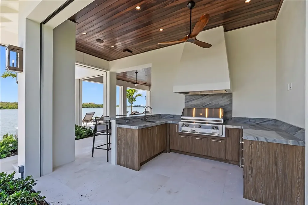 2375 Snook Drive Naples FL 34102