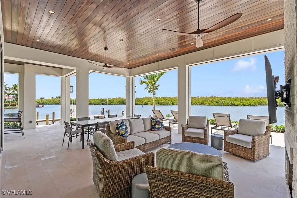 2375 Snook Drive Naples FL 34102