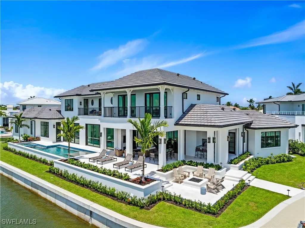 2375 Snook Drive Naples FL 34102