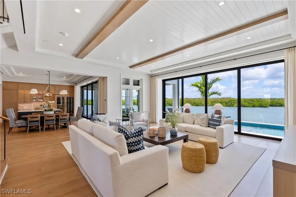 2375 Snook Drive Naples FL 34102
