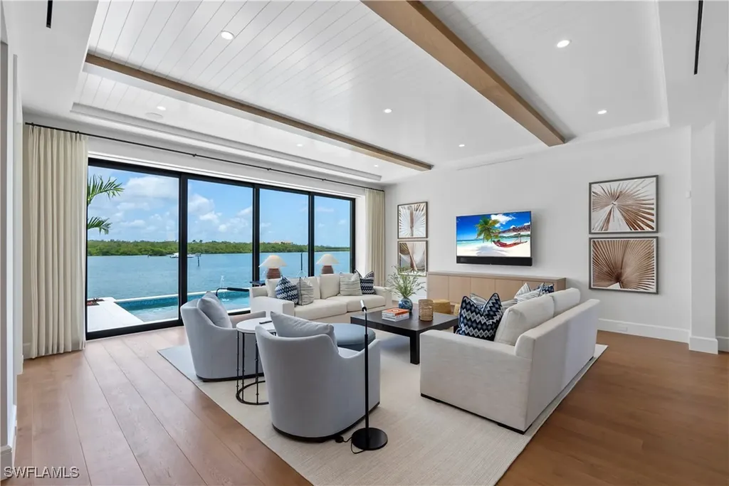 2375 Snook Drive Naples FL 34102