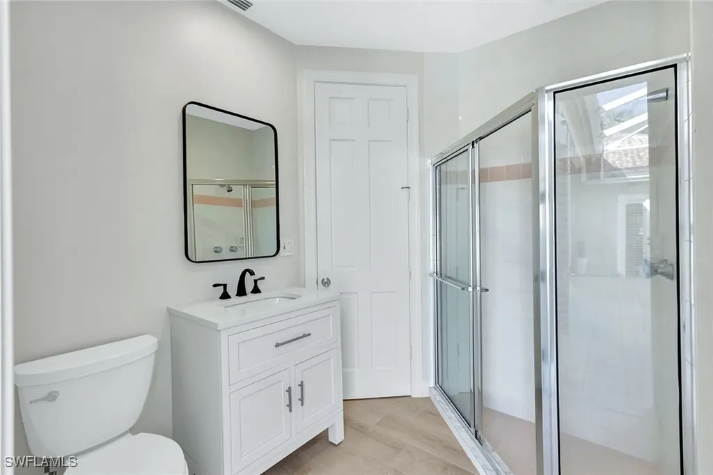 27568 Riverbank Drive Bonita Springs FL 34134