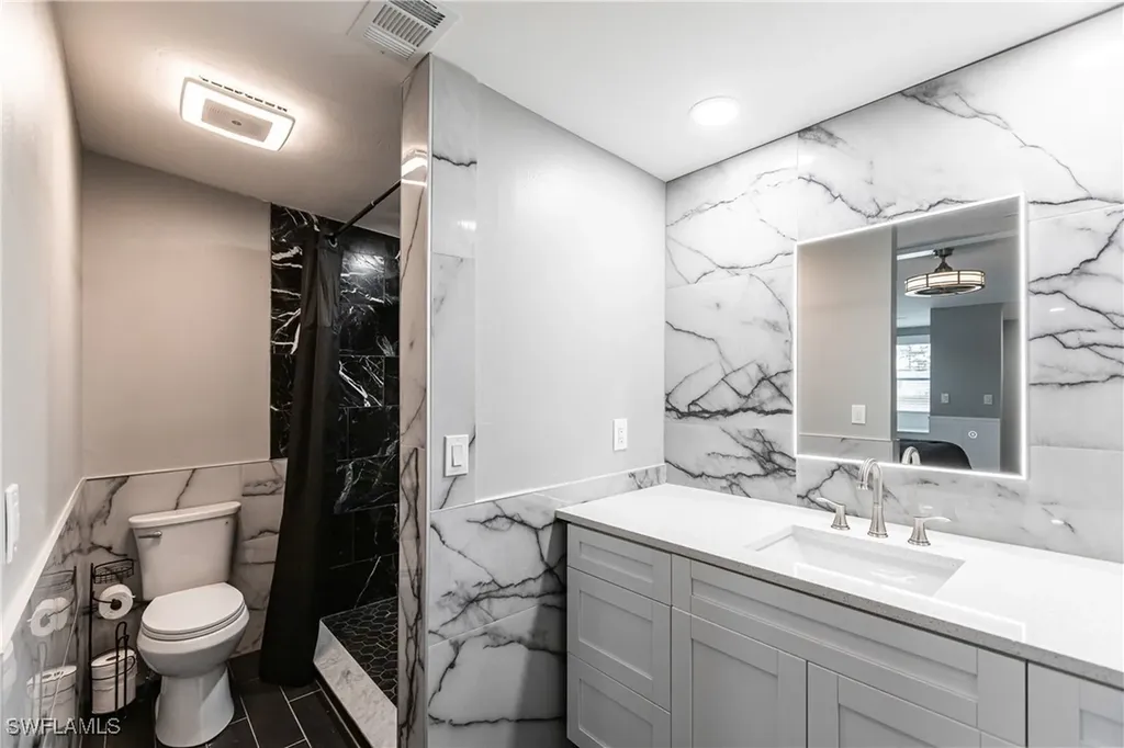 19750 Frenchmans Court North Fort Myers FL 33903