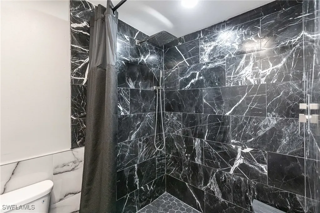 19750 Frenchmans Court North Fort Myers FL 33903