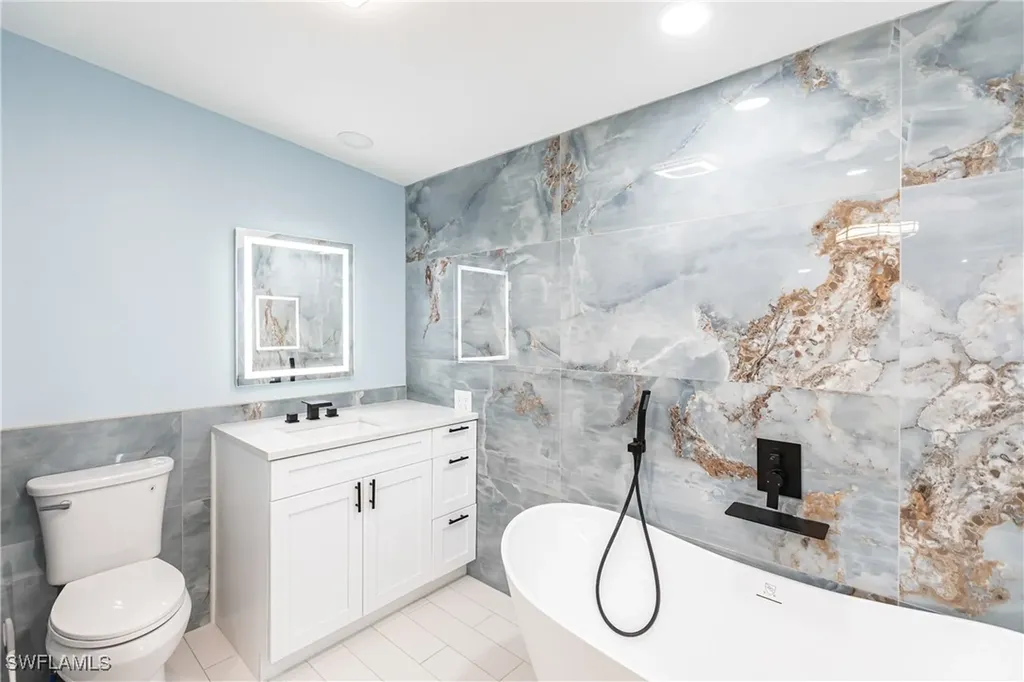 19750 Frenchmans Court North Fort Myers FL 33903