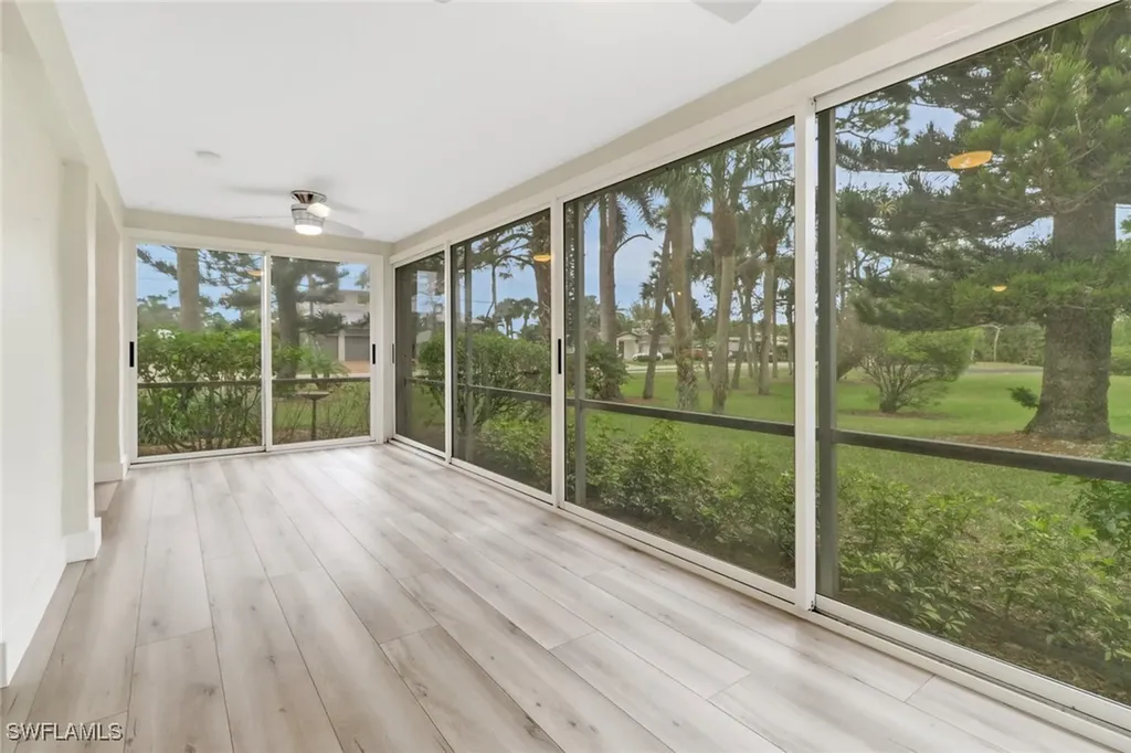 1549 Sandpiper Street Naples FL 34102