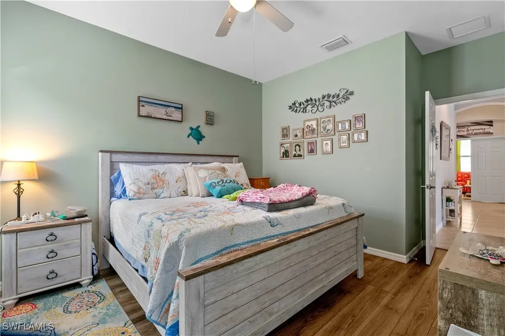 4039 Ashentree Court Fort Myers FL 33916