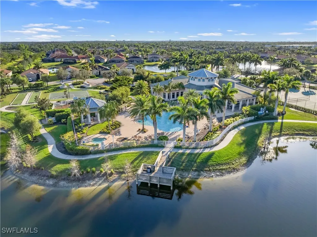 4039 Ashentree Court Fort Myers FL 33916