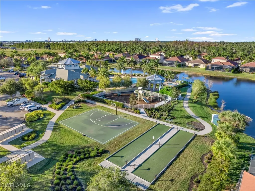 4039 Ashentree Court Fort Myers FL 33916