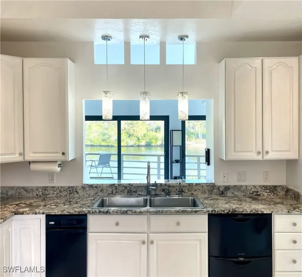 3766 Riviera Circle Bonita Springs FL 34134