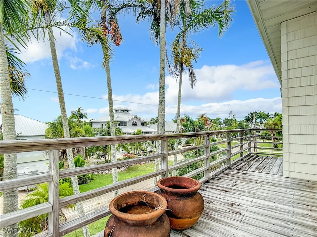 3766 Riviera Circle Bonita Springs FL 34134