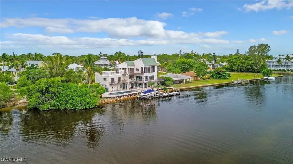 3766 Riviera Circle Bonita Springs FL 34134