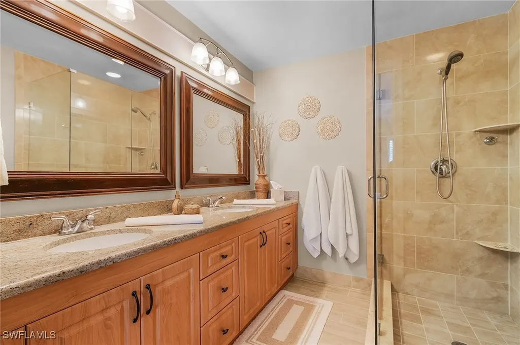 932 Marblehead Drive Naples FL 34104