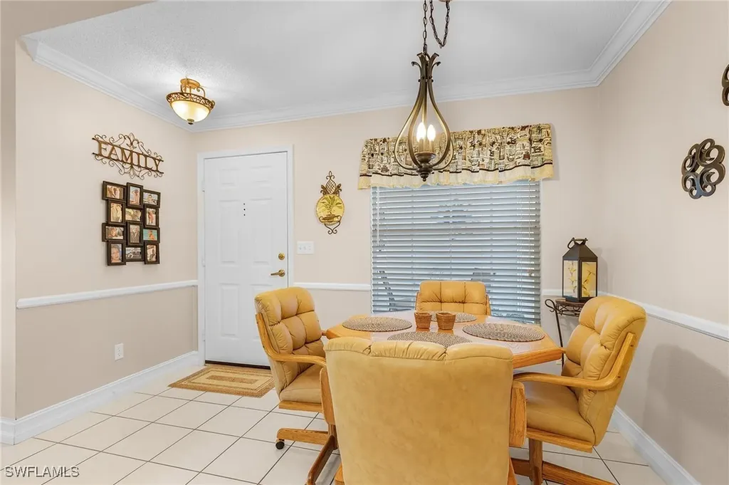 932 Marblehead Drive Naples FL 34104