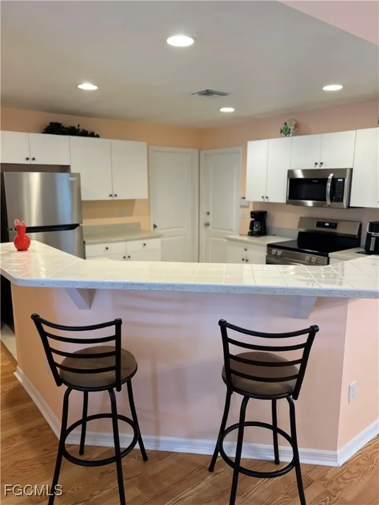 2830 NW 3rd Street Cape Coral FL 33993