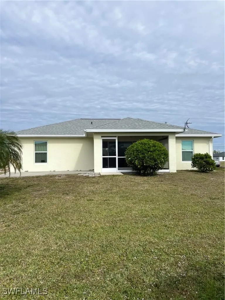 2830 NW 3rd Street Cape Coral FL 33993